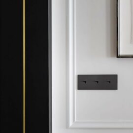 5.1- 3-ne harjatud must alumiinium raam + 3x veksellüliti matt musta nupuga